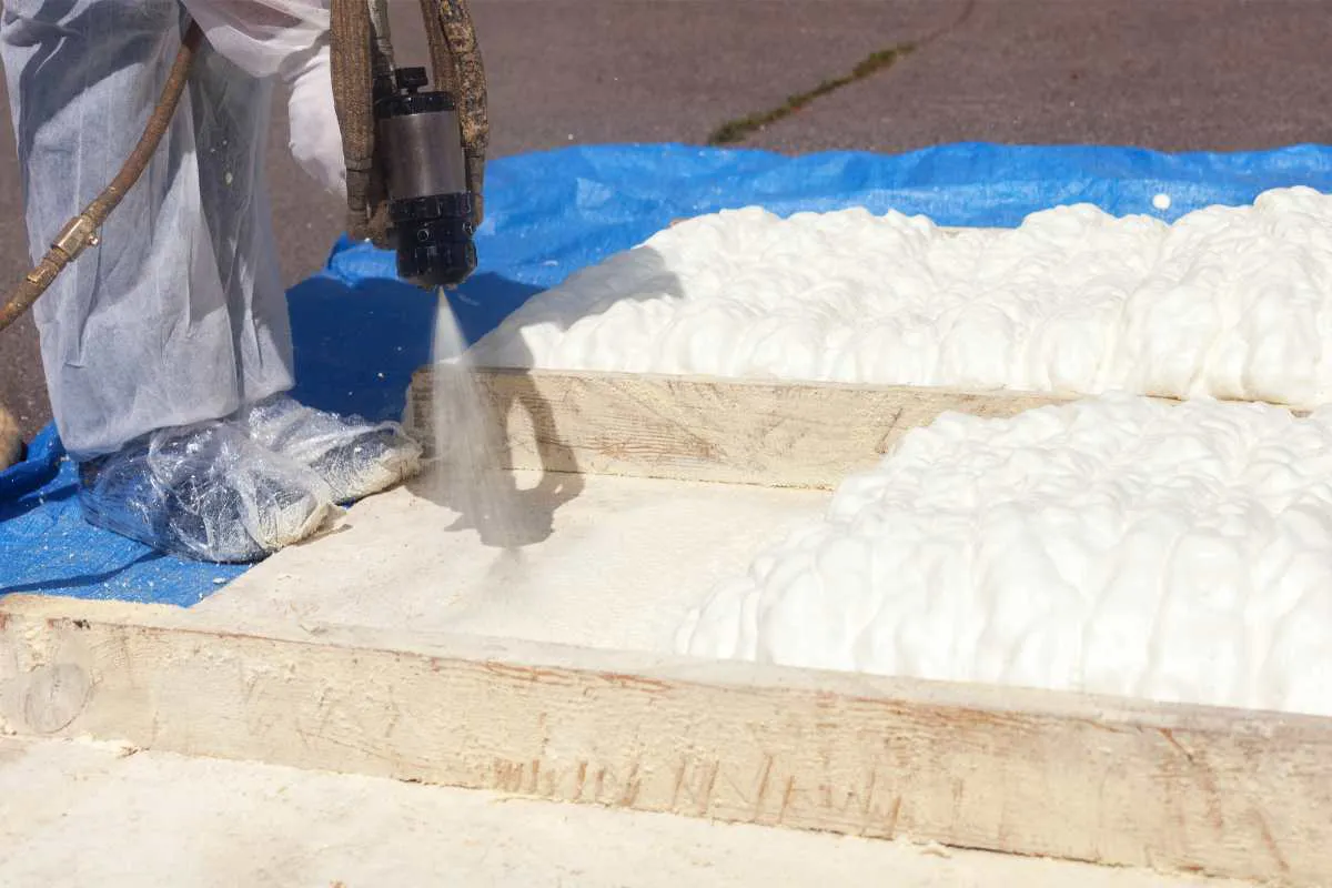 Sıkma Köpük ile Isı Köprüsü Önleme